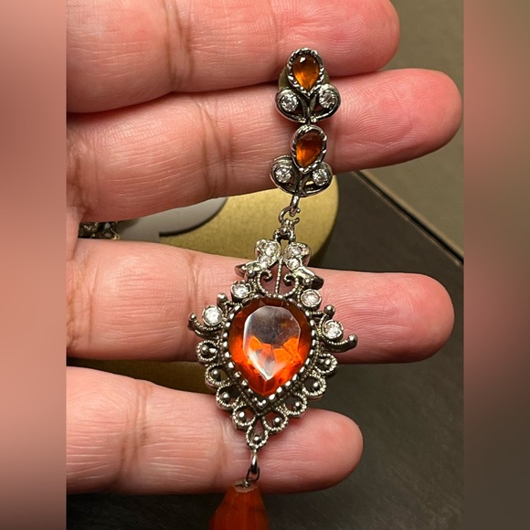 Antique style Marcasite silver tone dangle earrings - Picture 4 of 6